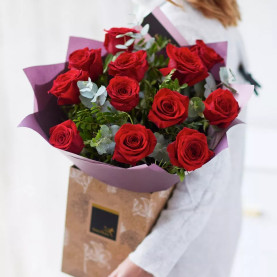 Valentine's Luxury Dozen Large-headed Red Roses